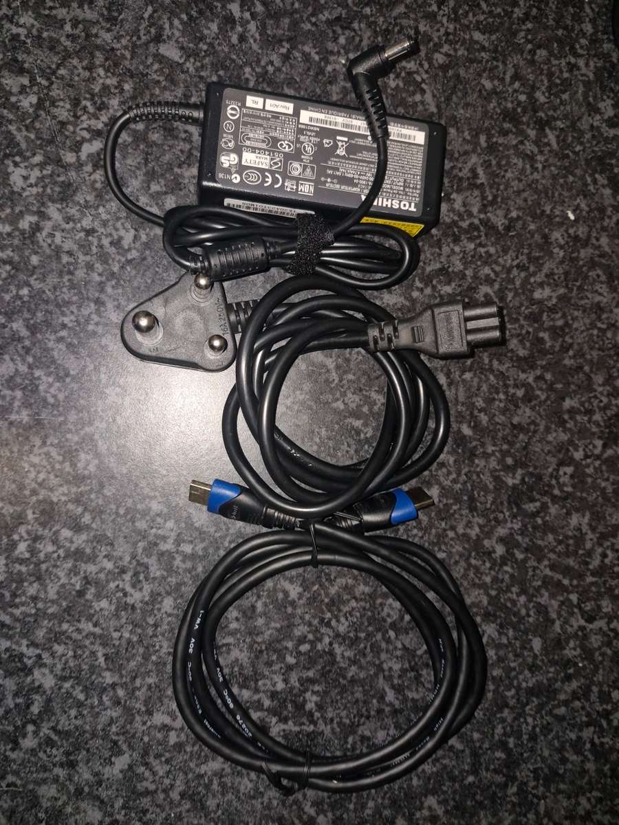 Intel NUC DC3217IYE (Please Read)