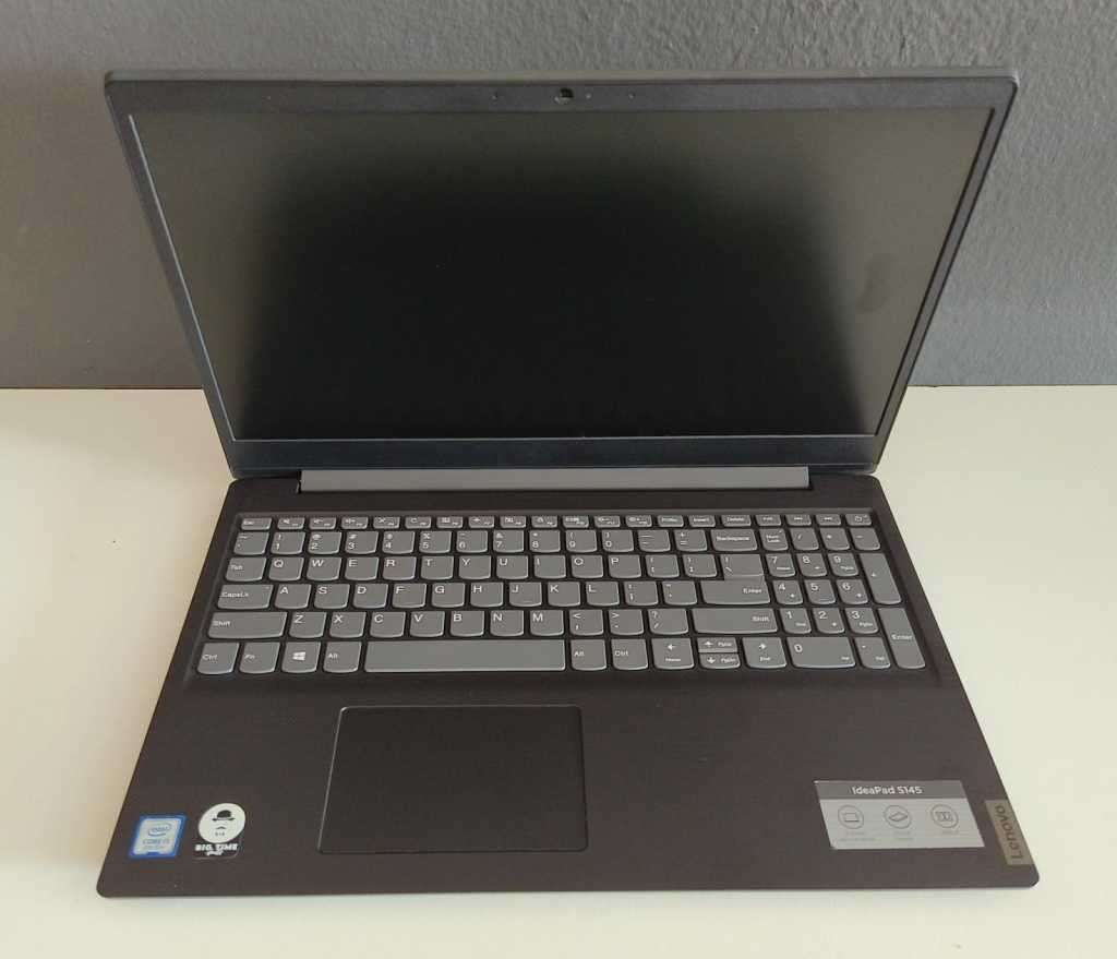 Core i3 8th gen Lenovo IdeaPad S145, 8G RAM, 256 SDD, 1y wnty, Office 2021