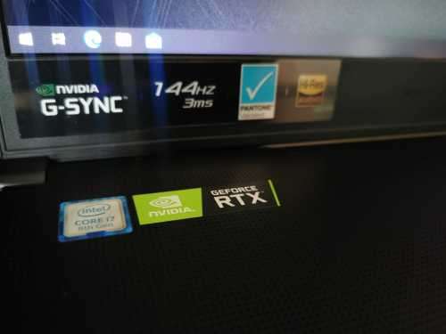 ASUS ROG Zephyrus S17