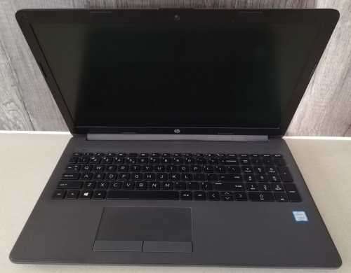 Core i5 8th gen HP 250 G7  DEMO Laptop 8G/1TB HD/UHD Graphics /Office 21/2y wnty & FREE BAG