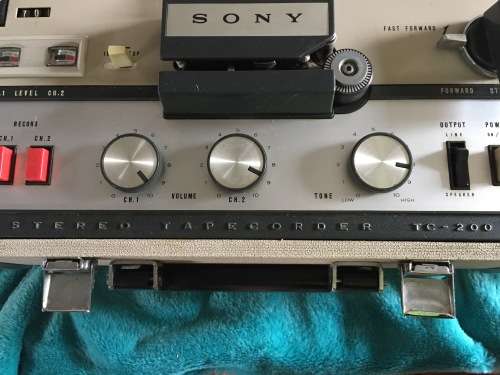 1964 ANTIQUE SONY STEREO TAPERECORDER TC-200