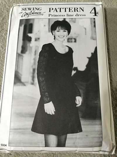 PATTERN SEWING WITH CONFIDENCE 4 (UNUSED) PRINCESS LINE DRESS