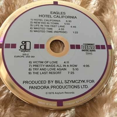 CD - EAGLES: HOTEL CALIFORNIA