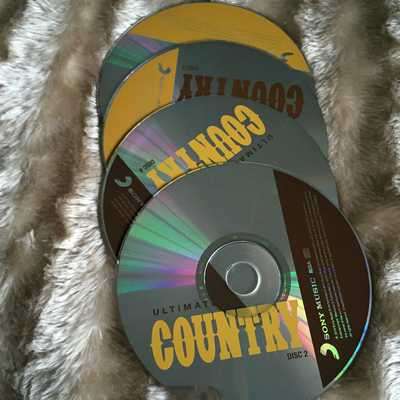 CD - ULTIMATE COUNTRY (4 CD'S)