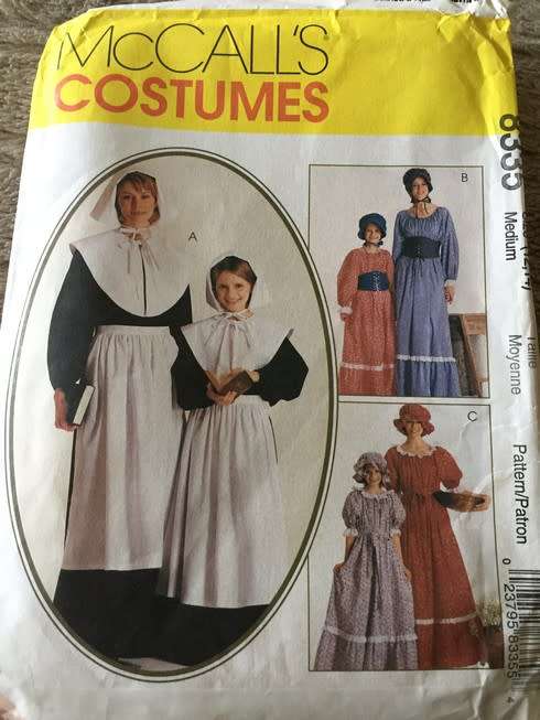 PATTERN MCCALL'S 8335 (UNUSED) - COSTUMES (SIZE 12,14)