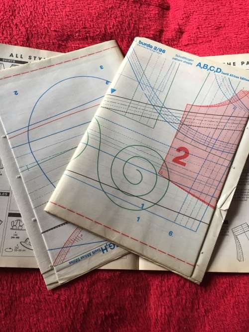 BURDA (A WORLD OF FASHION): FEBRUARY 1996 DARE TO BARE YOUR BACK DRESSES