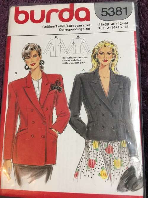 PATTERN BURDA 5381 (UNUSED) - JACKET (SIZE 10-18)
