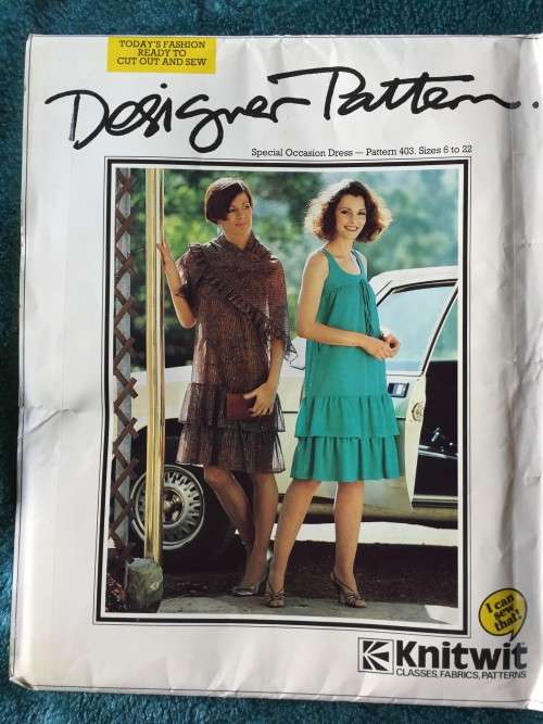 PATTERN KNITWIT 403 (UNUSED) - SPECIAL OCCASION DRESS (SIZE 6-22)