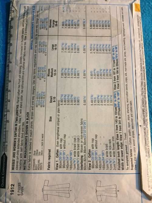 PATTERN STYLE 1912*1977 (VINTAGE) - CAFTAN (SIZE MEDIUM 12-14)