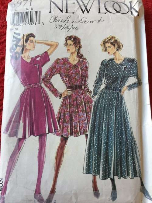 PATTERN NEW LOOK 6971 (UNUSED) - DRESS (SIZE 8-18)