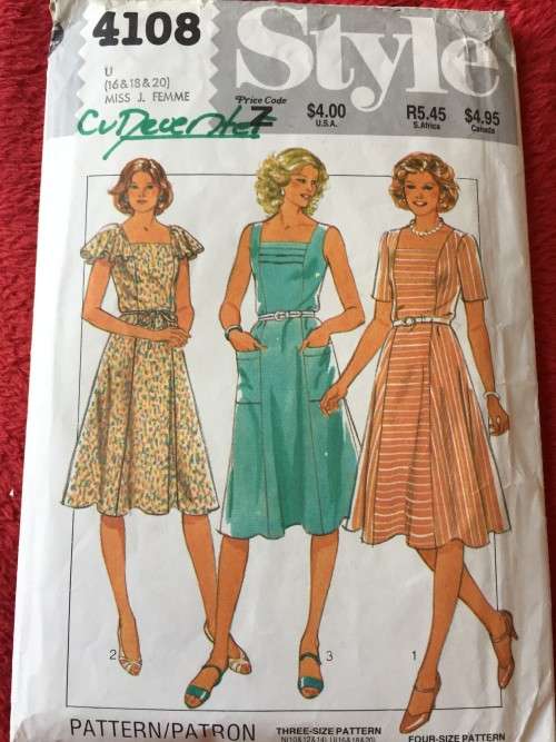 PATTERN STYLE 4108*1983 - DRESS (SIZE 16-18-20)