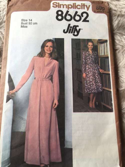 PATTERN SIMPLICITY 8662*1978 (VINTAGE)(COMPLETE) - BEAUTIFUL DRESS (SIZE 14)