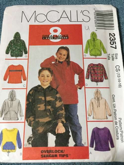 PATTERN MCCALL`S 2357 (UNUSED) - UNISEX CHILDREN`S PULLOVER TOPS (SIZE 12-14-16)