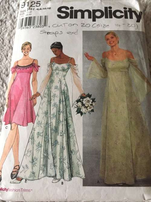 PATTERN SIMPLICITY 9125 (STRAPS EXCL, CUT ON 20) - SPECIAL OCCASION DRESS (SIZE 14-20)