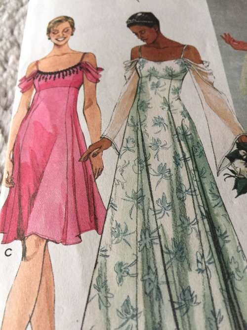PATTERN SIMPLICITY 9125 (STRAPS EXCL, CUT ON 20) - SPECIAL OCCASION DRESS (SIZE 14-20)