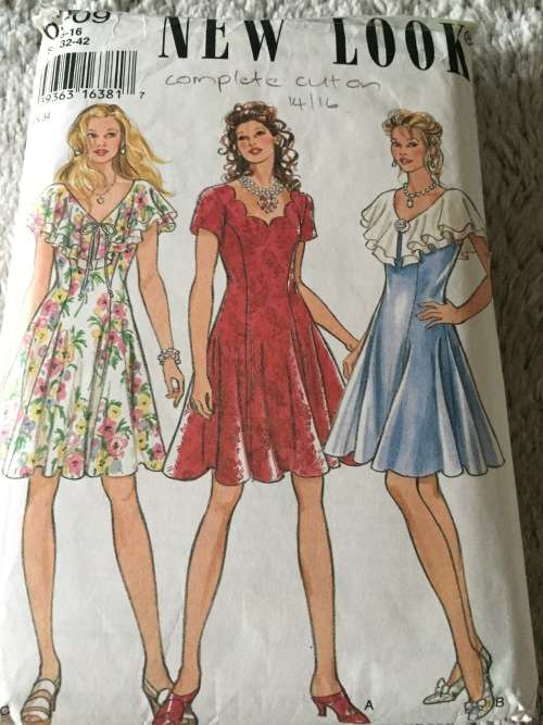 PATTERN NEW LOOK 6309 (COMPLETE, CUT ON 14/16) - DRESSES (SIZE 6-16)