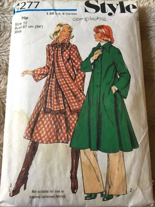 PATTERN STYLE 1277 (VERY VINTAGE, COMPLETE) - COATS (SIZE 12)