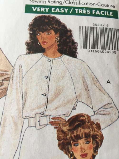 PATTERN BUTTERICK 3029 (COMPLETE, CUT ON 10) - PRETTY SHIRTS (SIZE 6-8-10)
