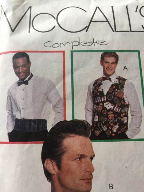 PATTERN MCCALL`S 8000 (COMPLETE) - MEN`S VEST, BOW TIE & CUMMERBAND (SIZE S-M-L)