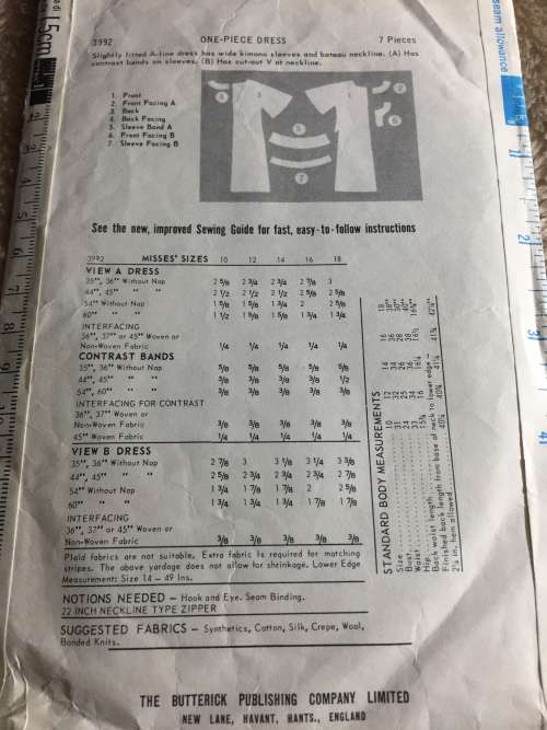 PATTERN BUTTERICK 3992 (VERY VINTAGE, TIDY PATTERNS) - ONE PIECE DRESS (SIZE 14)