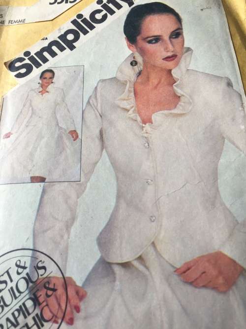 PATTERN SIMPLICITY 5315 (VINTAGE, BOUGHT FROM OWNER) - JACKET & SKIRT (SIZE 12)