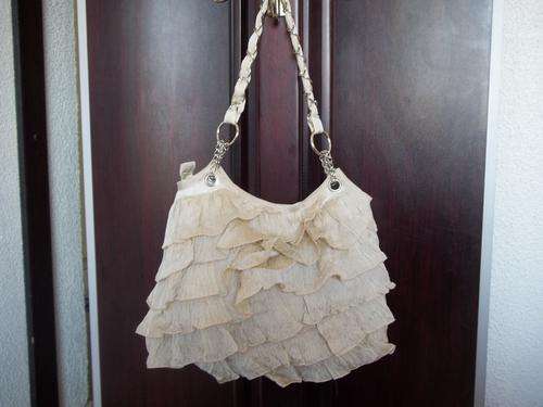 **Gorgeous ladies fabric hand bag in . TAKE IT ANYWEAR!!Trendy and fashionable and washable!! .