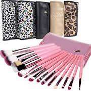 8 PIECE PROFESSIONAL MAKE UP BRUSH SET IN ROLL UP POUCH, GREAT ACCESSORY FOR ALL LADIES!