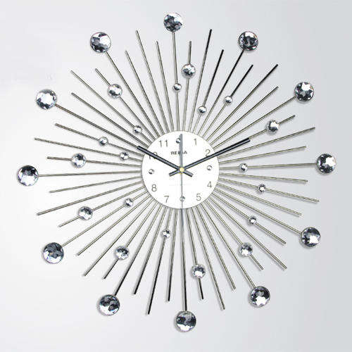 Gorgeous chrome and Crystal Quartz wall clock, Will look stunning in any part of your home!