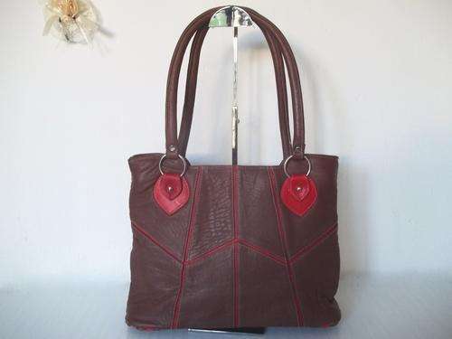 New Arrivals*Only one*Stunning REAL LEATHER HAND BAG  in a Soft Brown- Great quality, Great buy!