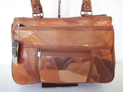 Stunnin GENUINE LEATHER HAND BAG in TAN- Great quality, great Buy!