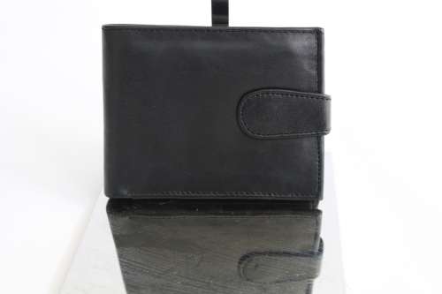 Stunning  MENS Genuine LEATHER WALLET in Black -Excellent Quality!