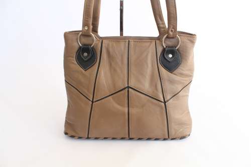 **New Arrival**Stunning Real Leather HANDBAG - Gorgeous Natural Colour!Classical style!