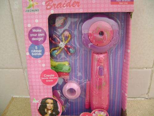 Battery Operated **HAIR BRAIDER** - Create trendy ribbon braids