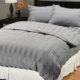 Stunning and elegant -Queen duvet cover (180 cotton thread count) in grey