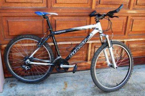 Giant Upland Mountain bike