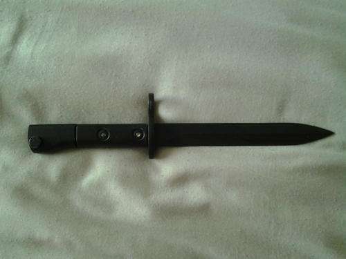 9mm Uzi submachinegun