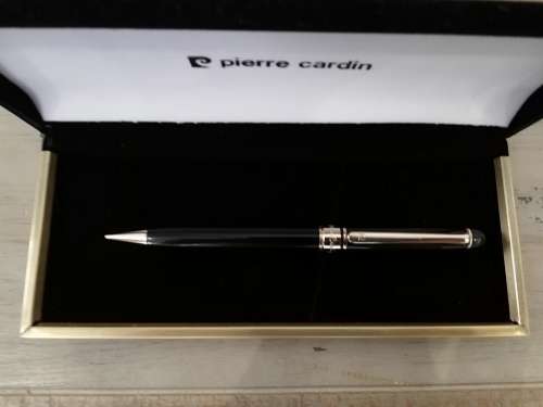 Stylish Pierre Cardin Black and Gold Mechanical Pencil