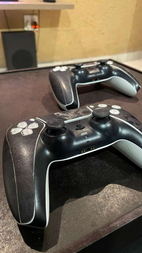 PlayStation 5 Wireless Controller Pair