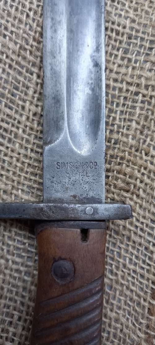 WW1 GERMAN IMPERIAL ARMY BUTCHERS BLADE BAYONET BY SIMPSON and CO. SUHL1915 WITH SCABBARD