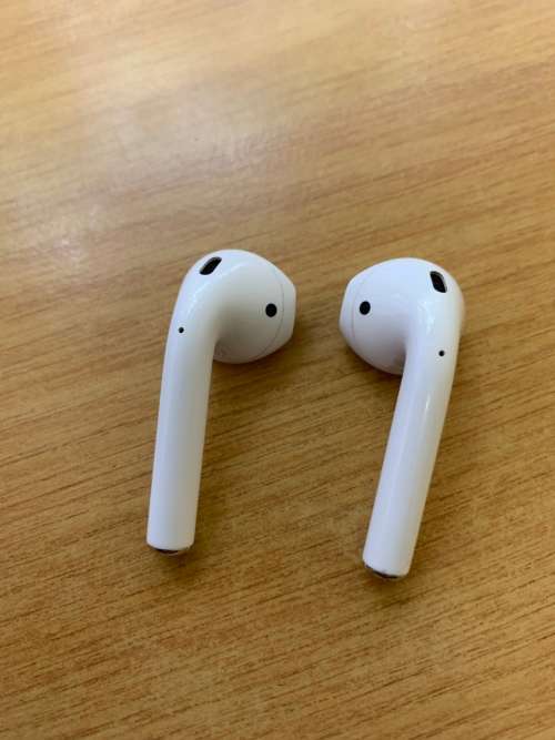 Apple AirPods 2nd Generation