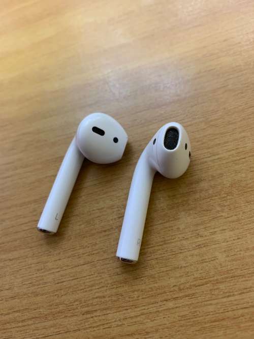 Apple AirPods 2nd Generation