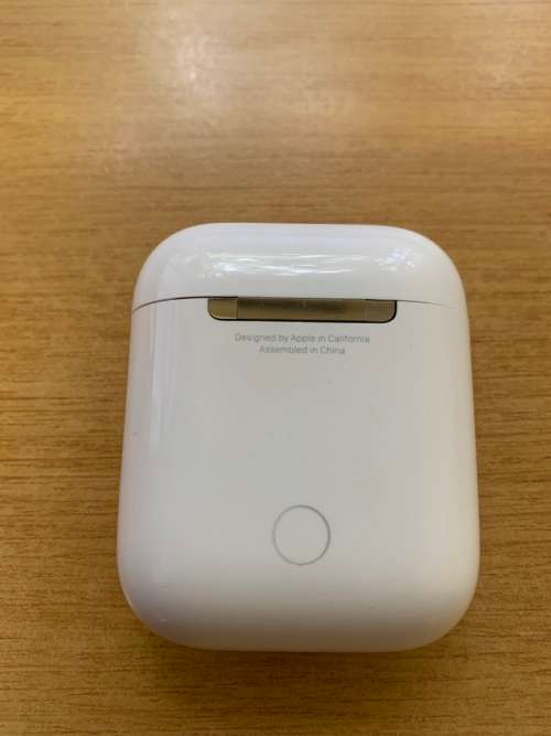 Apple AirPods 2nd Generation