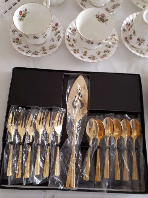 Royal Albert `Winsome` (21 piece) PLUS gold plated tea spoons and cake forks (13 piece)