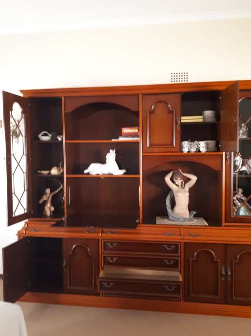 Royal Albert `Winsome` (21 piece) PLUS gold plated tea spoons and cake forks (13 piece)