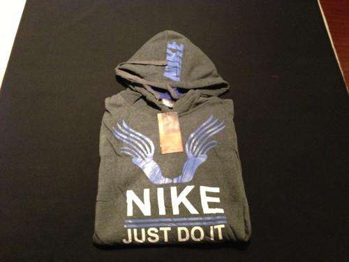 NIKE Hoody - Medium