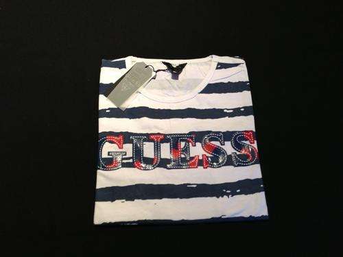 GUESS Mens Tee - Medium