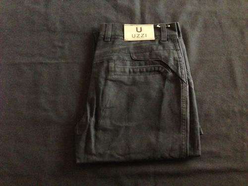 UZZI Chinos - 30