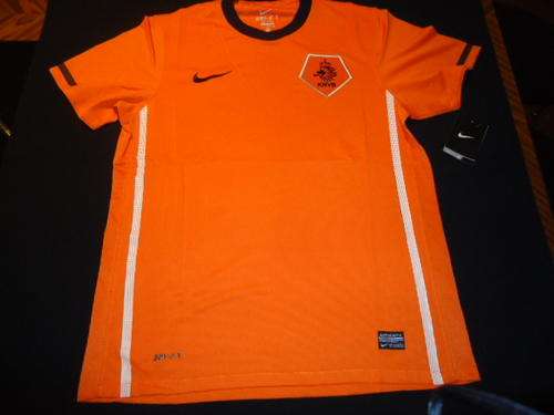 NIKE Netherlands 2010 Kit - Medium