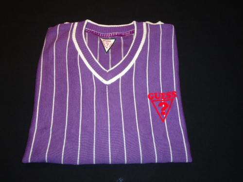 GUESS Jersey - Large Slim Fit - To fi tnormal Medium