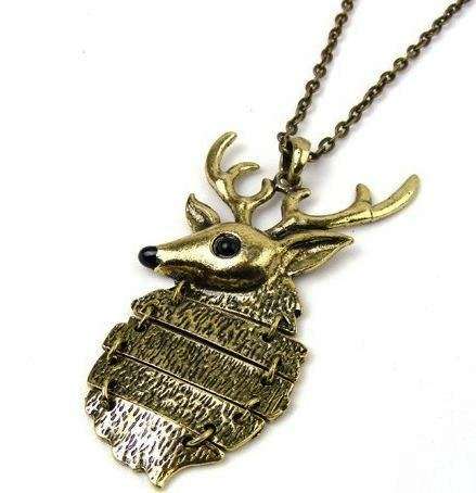IMPORTED STOCK! Trendy ***RAINDEER*** Necklace/Sweater Chain!